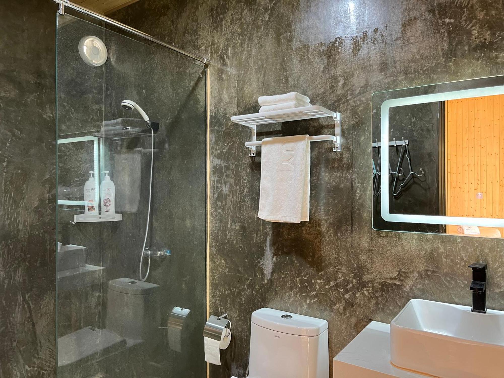 Shunde Palm Resort 仙本那顺德人家棕榈园 Екстериор снимка